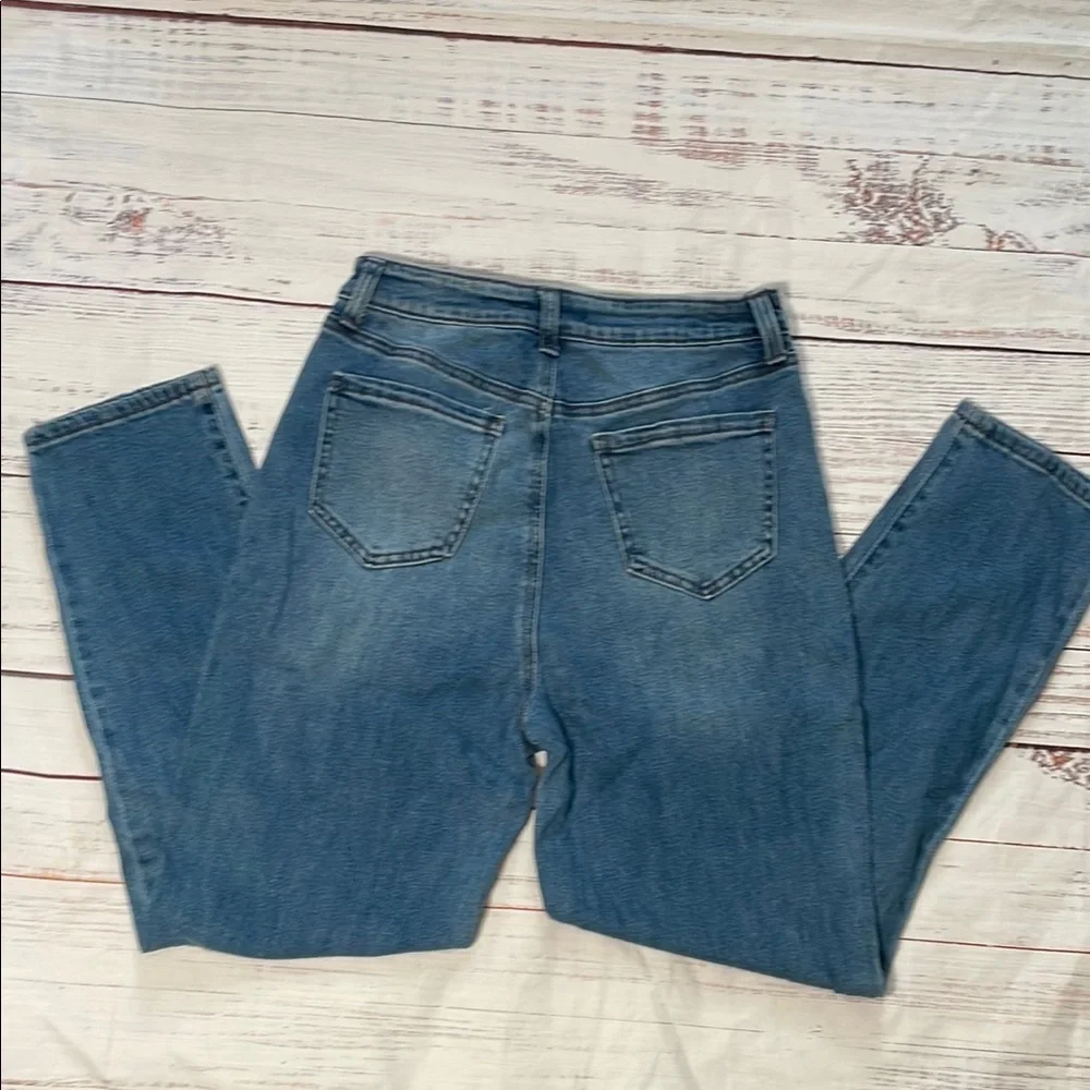 Abound Blue High Rise Jeans Classic Style